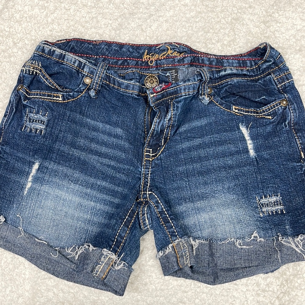 Size 11 Booty shorts